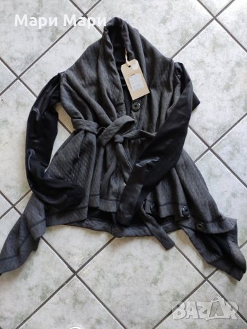 Връхна дреха с кожени ръкави, снимка 4 - Блузи с дълъг ръкав и пуловери - 26237509