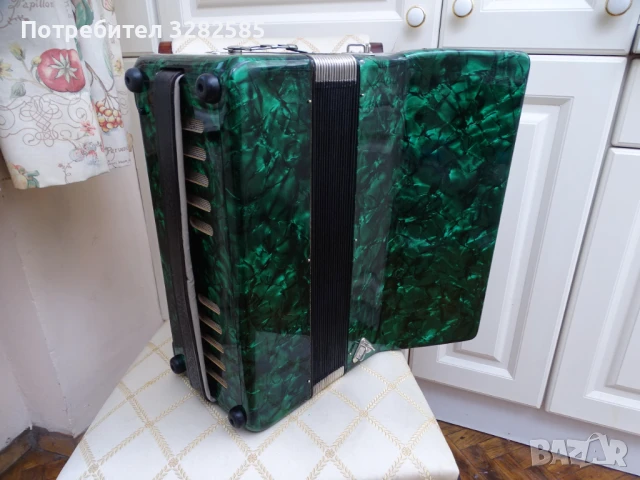 Акордеон Велтмайстер 60 баса, снимка 10 - Акордеони - 51179646