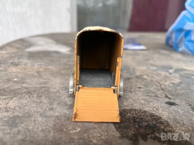 Английско Корги-стар,голям, снимка 4 - Колекции - 49697034