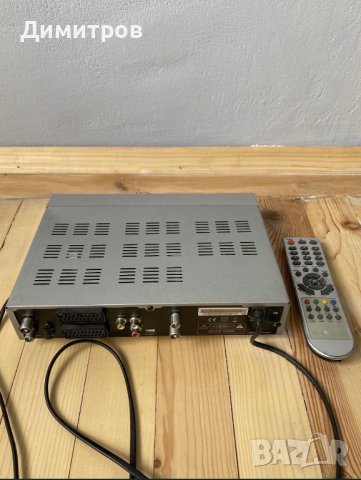 Цифров приемник - Homecast, снимка 3 - Приемници и антени - 43726385