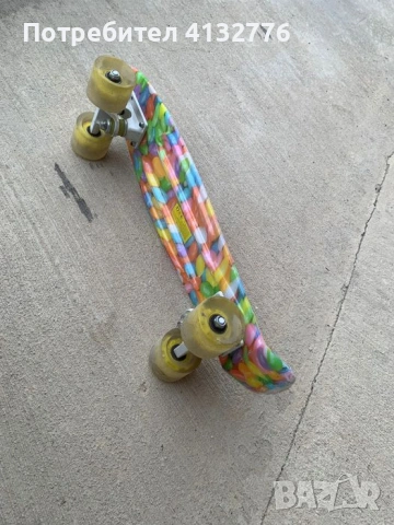Скейтборд  със силиконови колелца , снимка 2 - Скутери и тротинетки - 53509269