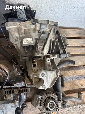 Скорости за Форд фиеста 2012 1.4 бензин 