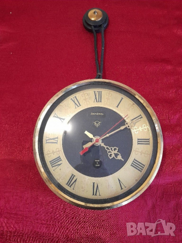 Стар стенен часовник , снимка 4 - Антикварни и старинни предмети - 36453052