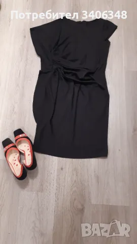 Малка черна рокля. Интересен модел. Размер L., снимка 2 - Рокли - 47555026