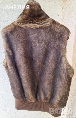 Елек кожа и пух Vero Moda , снимка 2 - Елеци - 50550230