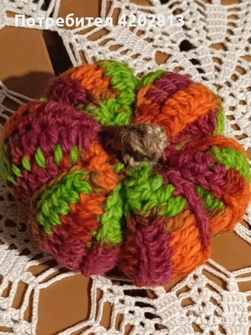 Ръчна изработка . Плетени тикви на една кука а една кука , снимка 4 - Декорация за дома - 51915519
