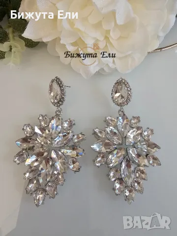 Обеци бели кристали 001