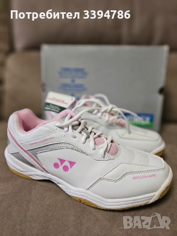 Yonex дамски маратонки за бадминтон номер 42 стелка 27см., снимка 6 - Други спортове - 51868430