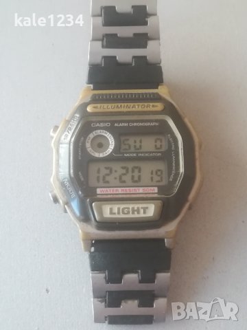 Часовник CASIO W-88H. Illuminator. Мъжки. Vintage watch , снимка 1 - Мъжки - 43775166