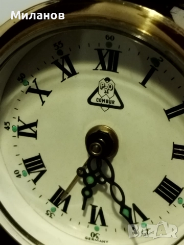 Стар механичен будилник, настолен часовник, снимка 2 - Антикварни и старинни предмети - 51979114