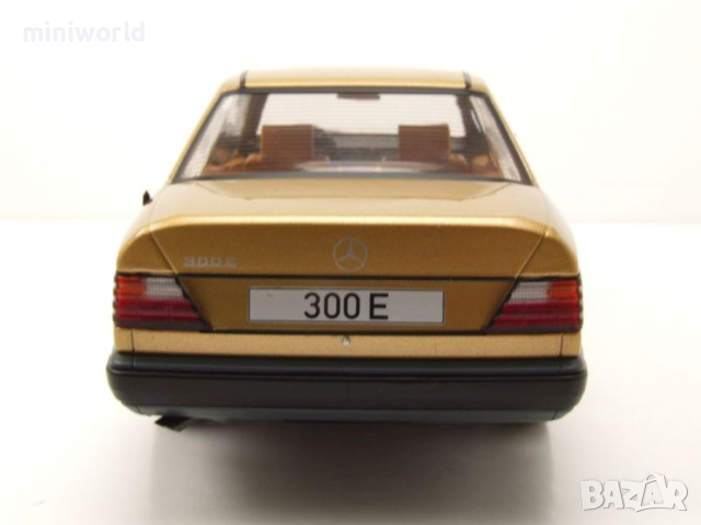 Mercedes 300 E W124 1984 - мащаб 1:18 на MCG моделът е нов в кутия, снимка 7 - Колекции - 44876001