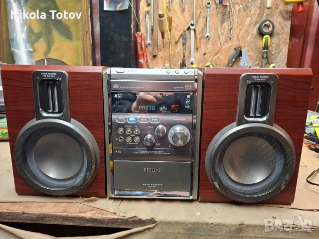 Продава се аудиосистема Philips MCM-11/22. 