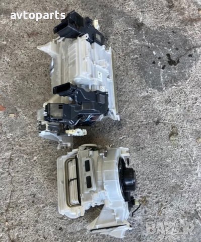 Subaru legacy 2011година 2.0d 150ks мотор парно реостат и клапи