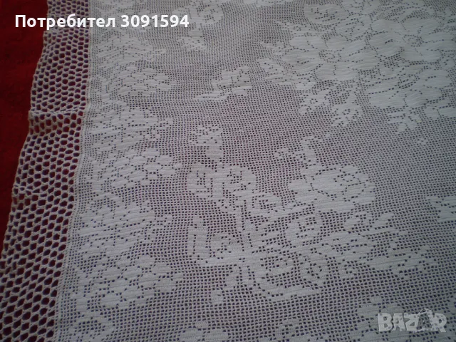 Красива бяла квадратна  плетена на една кука покривка, снимка 3 - Покривки за маси - 50181816