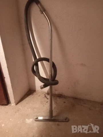 Немска мощна прахосмукачка , снимка 3 - Прахосмукачки - 51206978