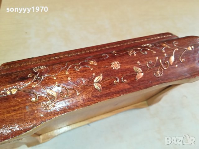 КРАСИВА КУТИЯ ДЪРВО С ИНКРУСТАЦИЯ ЗЛАТО 2612231612, снимка 10 - Антикварни и старинни предмети - 43552644