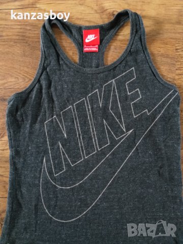 nike - страхотен юношески потник КАТО НОВ, снимка 3 - Детски тениски и потници - 36634865