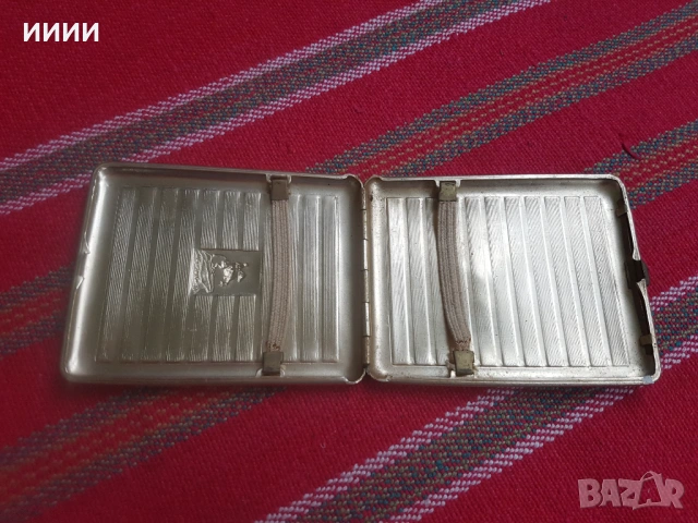 Табакера Ленинград , снимка 2 - Антикварни и старинни предмети - 53230340