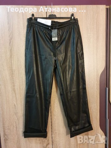 Дамски спортни комплекти, различни размери , снимка 4 - Комплекти - 36086708