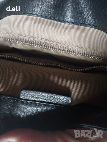 Две чанти. Burberry. Original Крос боди кожена чанта, снимка 12 - Чанти - 45506312