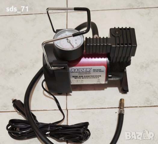 Миникомпресор Raider 12V ,пускан два пъти като нов . 20 лв