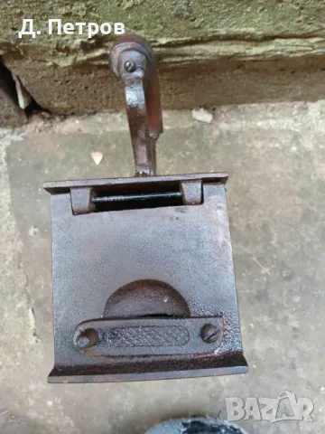 Стара ютия на жар, снимка 5 - Антикварни и старинни предмети - 48420727