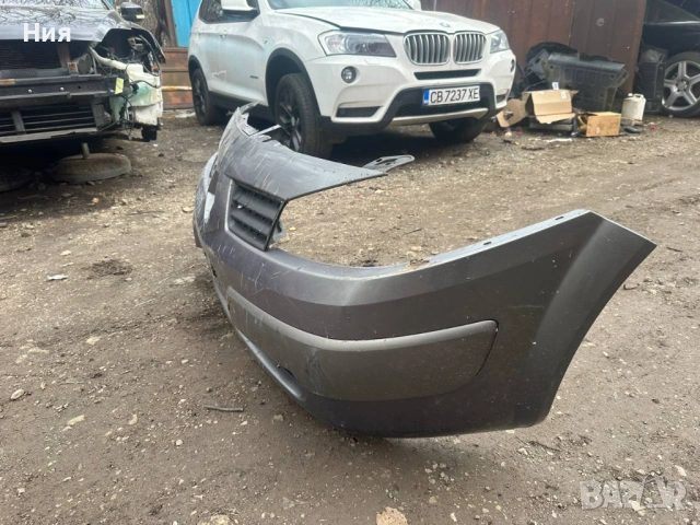 Здрава оригинална предна броня Renault Megane2