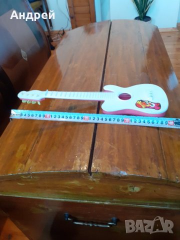 Стара детска китара #2, снимка 4 - Антикварни и старинни предмети - 27926154