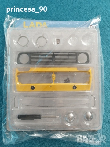 Лада Нива за сглобяване на Hachette