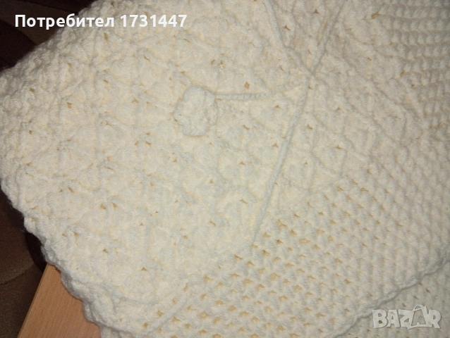 Продавам плетено бебешко одеяло , снимка 3 - Спално бельо и завивки - 53303280