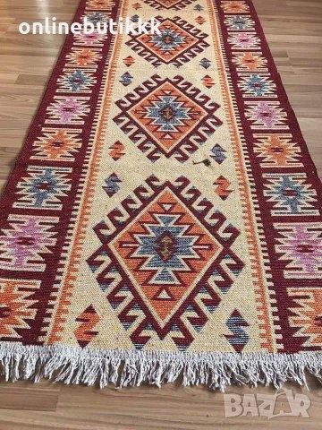 Пътеки с чипровски десен четири цвята ❤️, снимка 3 - Пътеки - 26308485