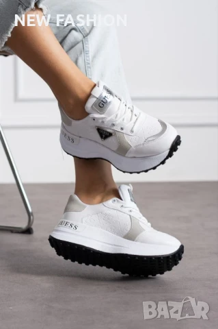 Дамски Маратонки ✨Guess, снимка 3 - Маратонки - 51405658