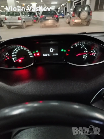 Peugeot 308 1.6 BlueHDi , снимка 9 - Автомобили и джипове - 53597646