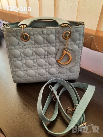 Дамска чанта 