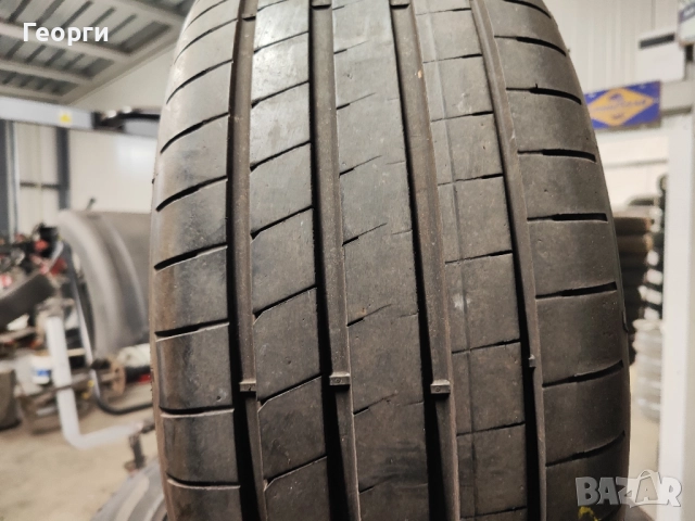 2бр. летни гуми 225/55/17 Goodyear