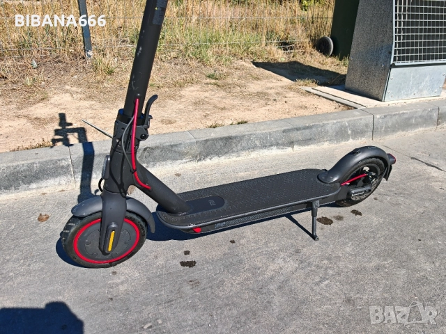 Електрическа Тротинетка Xiaomi mi 2 Pro , снимка 2 - Скейтборд, ховърборд, уейвборд - 51476087