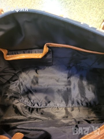 Оригинална чанта Tommy Hilfiger, снимка 10 - Чанти - 44106439