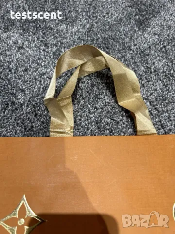 Подаръчна бутикова торба Louis Vuitton Holiday shopping bag торбичка автентична, снимка 3 - Подаръци за рожден ден - 25878549