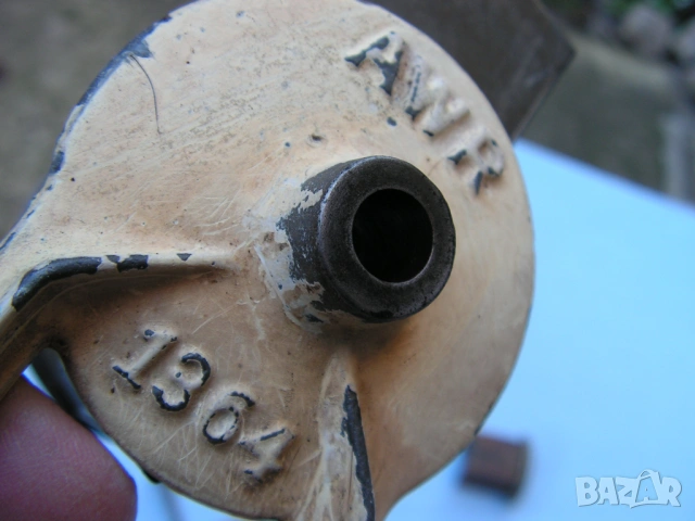  Немска ръчна дробилка за орехи от 2WW ( 1930-1940 ), снимка 10 - Антикварни и старинни предмети - 53580459