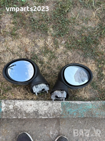 Дясно огледало Mini Cooper Sport R55/R56/R57, снимка 2 - Части - 51977005