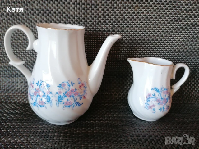 Български, порцеланов чайник и каничка "Китка"., снимка 7 - Сервизи - 50842918