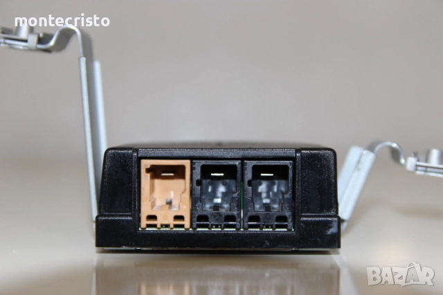 Усилвател антена Audi A3 8P (2003-2012г.) 8P4035225D / 8P4 035 225 D / 8P4.035.225.D, снимка 4 - Части - 52015328