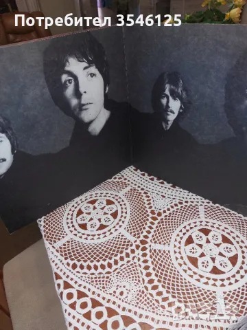 Двойна опаковка 2 грамофонни плочи с изпълнения на Бийтълс