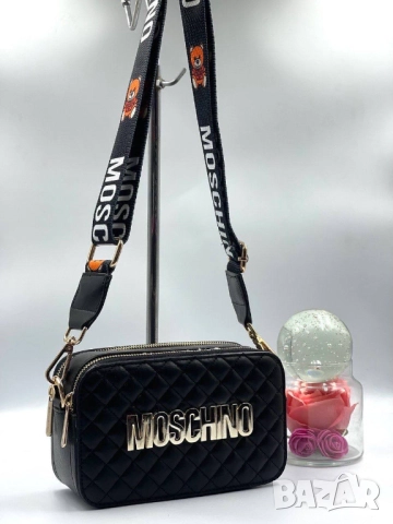 чанти Moschino, снимка 7 - Чанти - 51440739