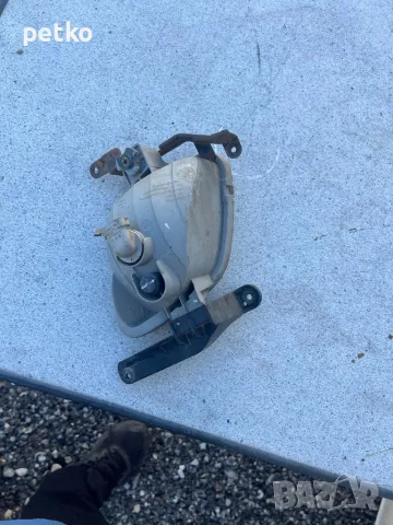 Десен халоген  за Киа Венга , снимка 2 - Части - 49558897