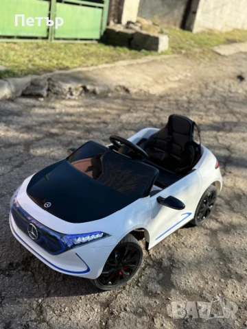 Акумулаторна кола Mercedes-Benz EQA бял, снимка 2 - Детски велосипеди, триколки и коли - 50735677