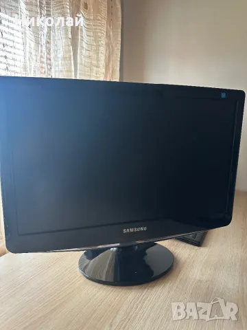 Монитор Samsung