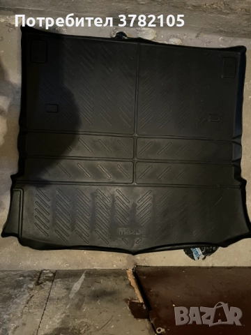 Продавам стелка за багажник на Мazda & VW Golf 6 Variant, снимка 2 - Аксесоари и консумативи - 52180170