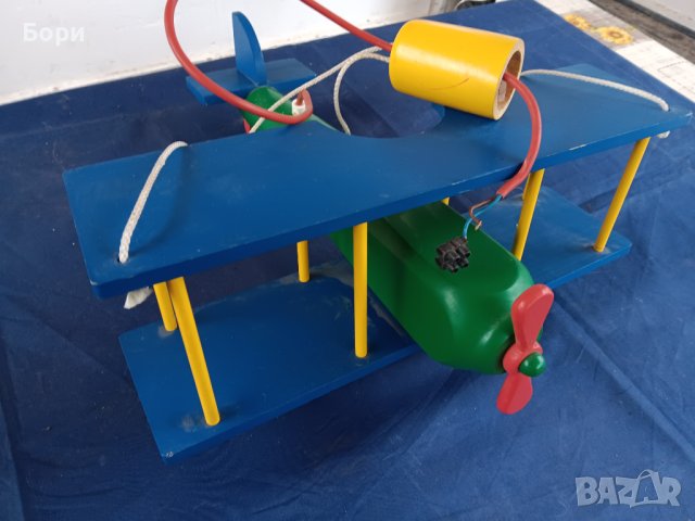 Немски детски дървен полилеи, снимка 2 - Полилеи - 43353820