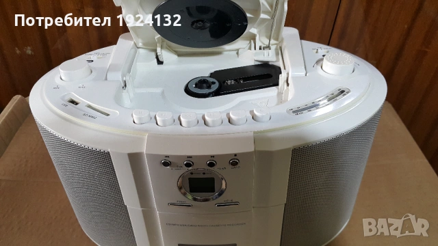 AEG CD-USB касетофон, снимка 4 - Радиокасетофони, транзистори - 53169224